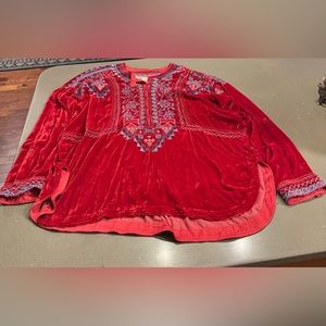 Johnny Was size L tunic, beautiful embroidery.
